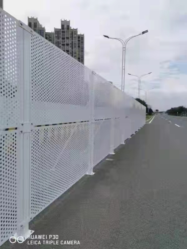 裝配式鋼結(jié)構(gòu)圍擋的安裝難度和時間需求如何？【旭東鋼構(gòu)圍擋】